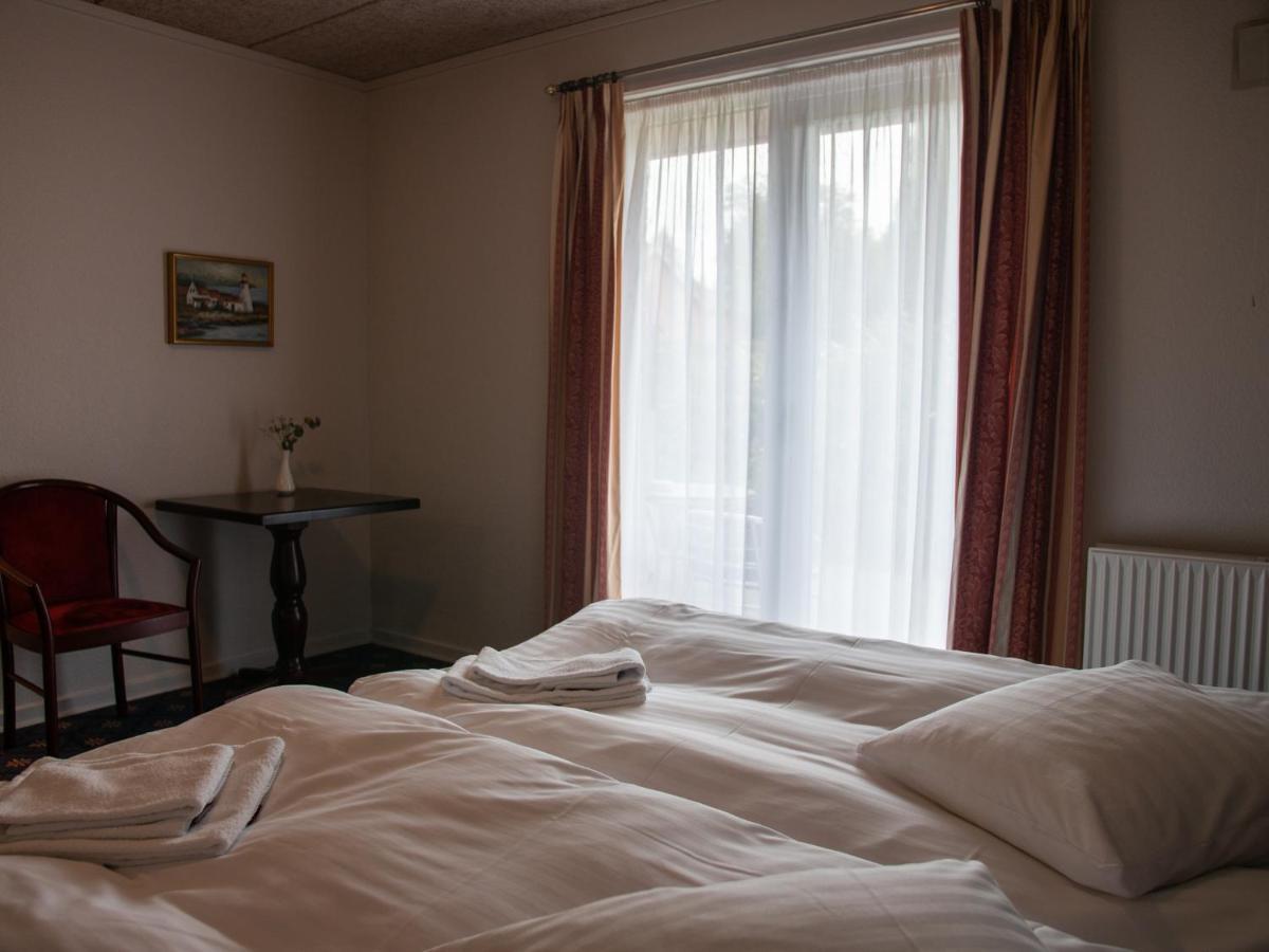 Hotel Sogarden Brørup エクステリア 写真