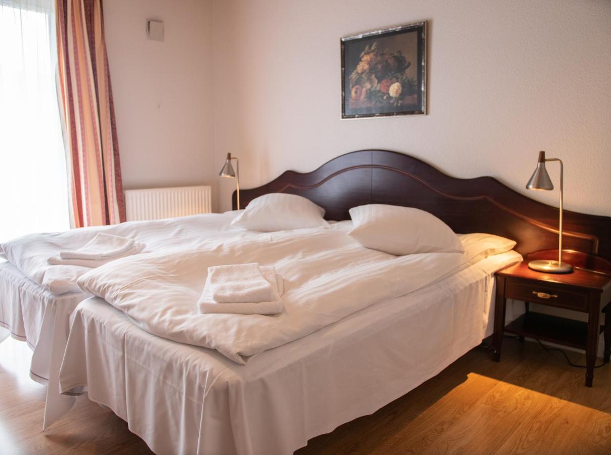 Hotel Sogarden Brørup エクステリア 写真