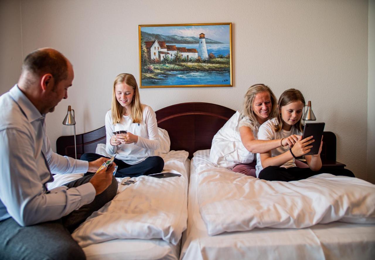Hotel Sogarden Brørup エクステリア 写真