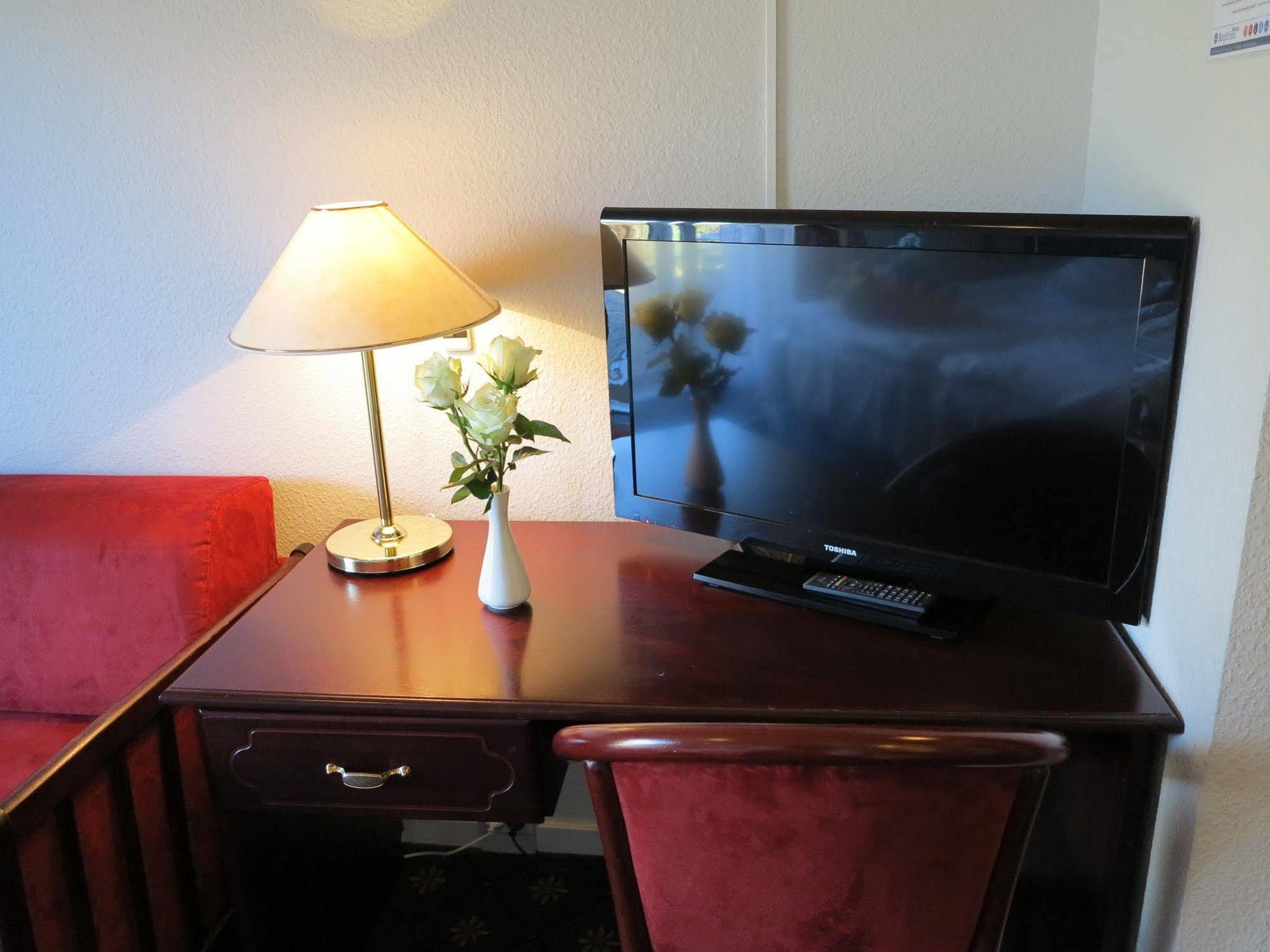 Hotel Sogarden Brørup エクステリア 写真