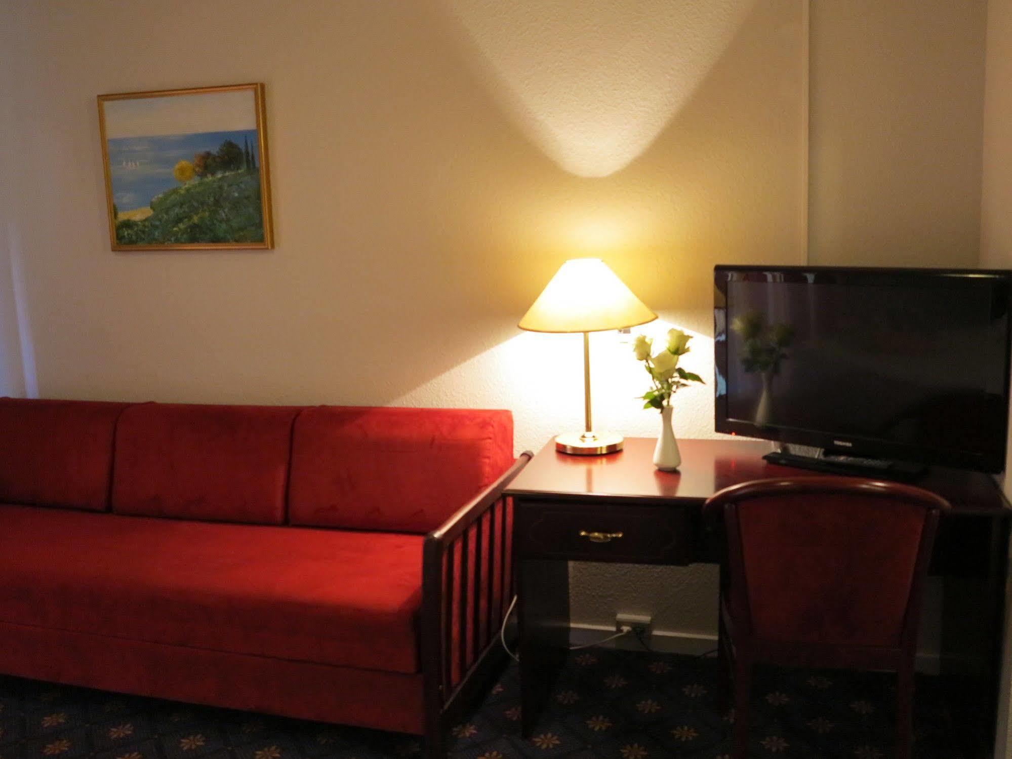 Hotel Sogarden Brørup エクステリア 写真